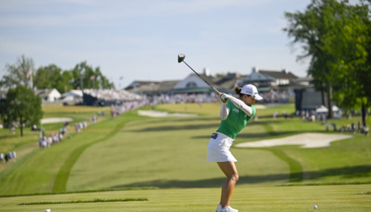 American Andrea Lee tied for the Lead